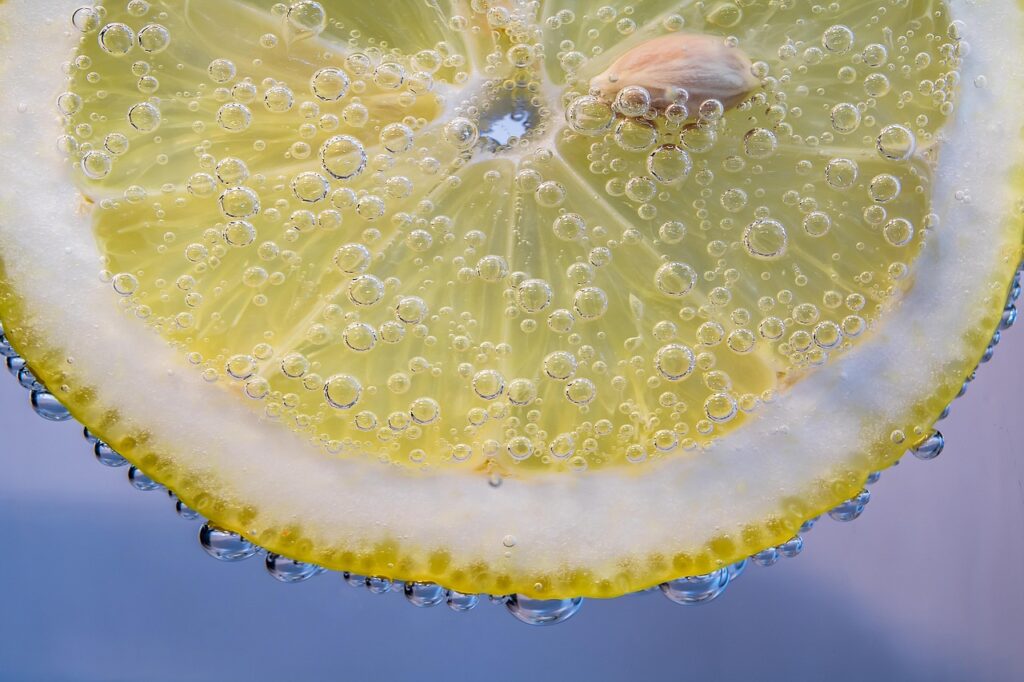 夏バテ対策に効果的な酸っぱい食べ物は？