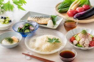 夏バテで体調不良のとき、どんな食べ物を選べばいい？