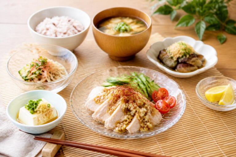 夏バテ対策に冷たいもの以外でおすすめの食事は？